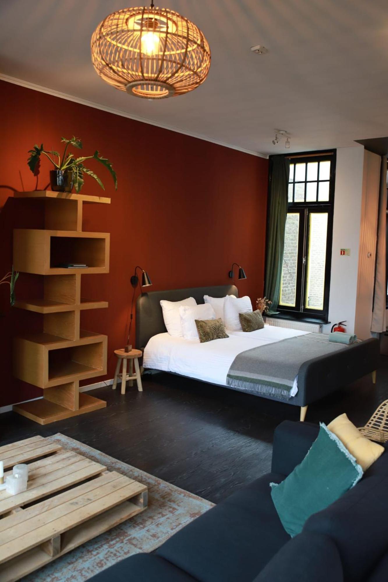 Stadslogement Valentijn Sneek Ngoại thất bức ảnh